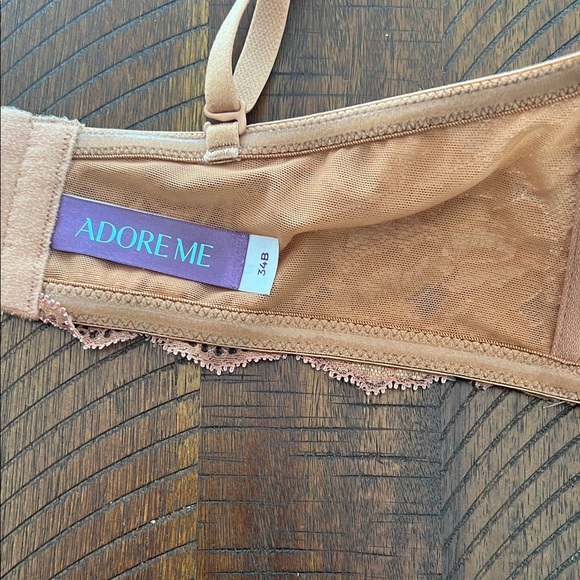 Like 🆕 ADORE ME Lyza Elegant Lace Trimmed Push-up Bra in beige, 34 B - Picture 8 of 10